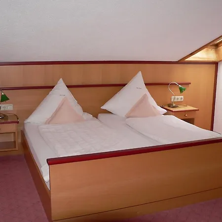 Zum Friedl Hotel